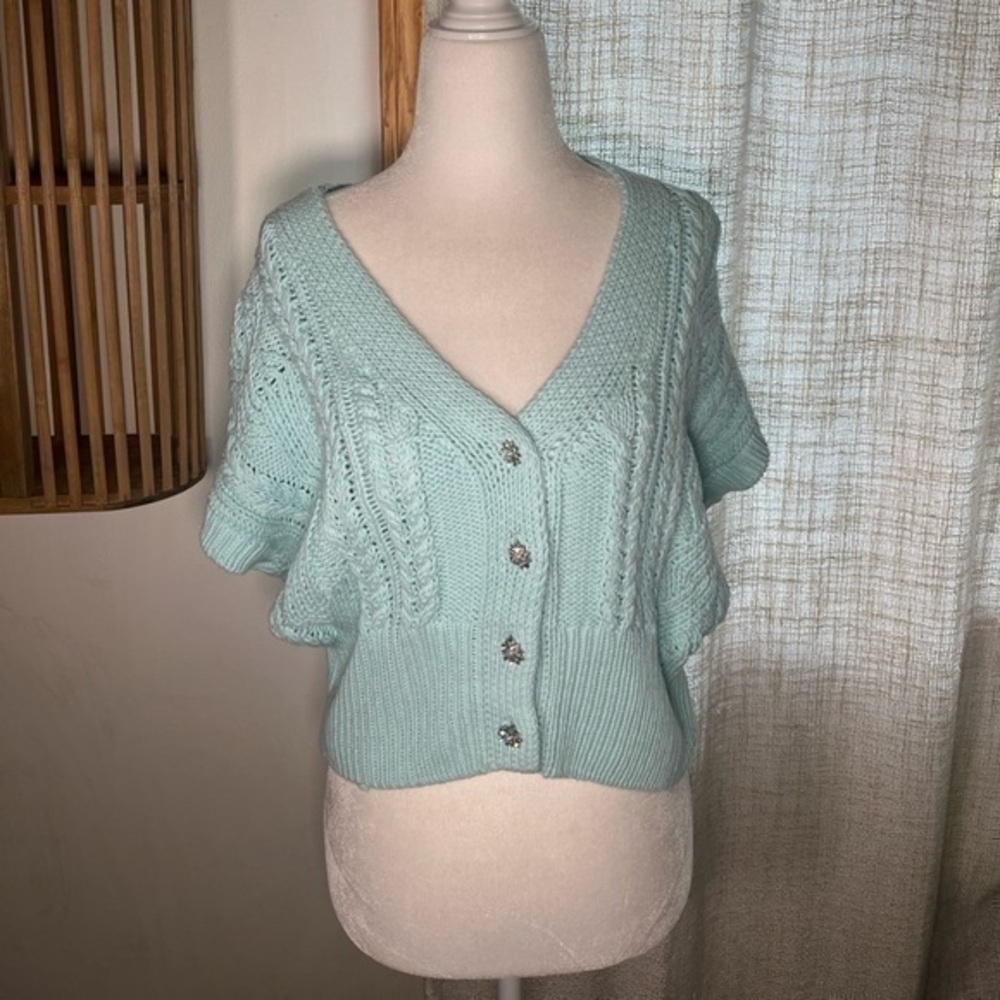 Zara women medium knit blue short sleeve sweatshirt crystal like buttons